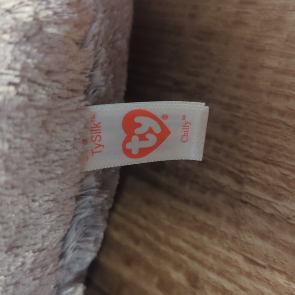 Beanie Boo - "Chilly" - Picture 3 of 5